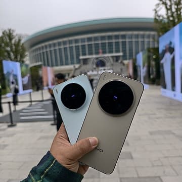 vivo X300 Series Resmi Hadir dengan ZEISS 200MP, Dual Sensor, Sampai AI Terkini