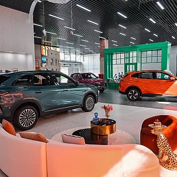 LEPAS Buka Era Baru Mobilitas Elegan dengan “Elegant Technology” dan “Lifestyle House”