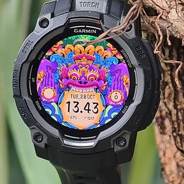 Durability Test Garmin Instinct 3: Layar AMOLED-nya Kuat Meski "Disiksa"!