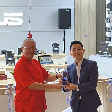 ASUS Exclusive Store Bekasi Resmi Hadir di Summarecon Mall