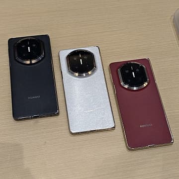 Huawei Mate X7, Hp Lipat Tipis dengan Standar Baru dan Ketangguhan Kelas Militer
