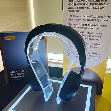 Jabra Evolve3 75: Headset AI Ringan dengan ANC Adaptif