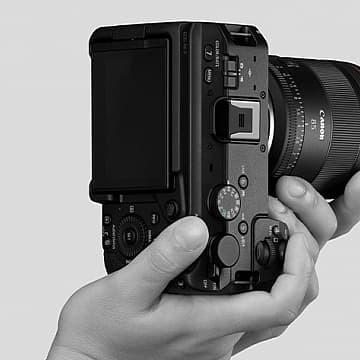 Canon EOS R6 V Resmi Hadir, Kamera Video-First dengan Open Gate 7K dan Pendingin Internal