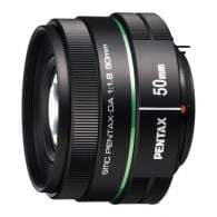 Pentax DA 50mm f / 1.8