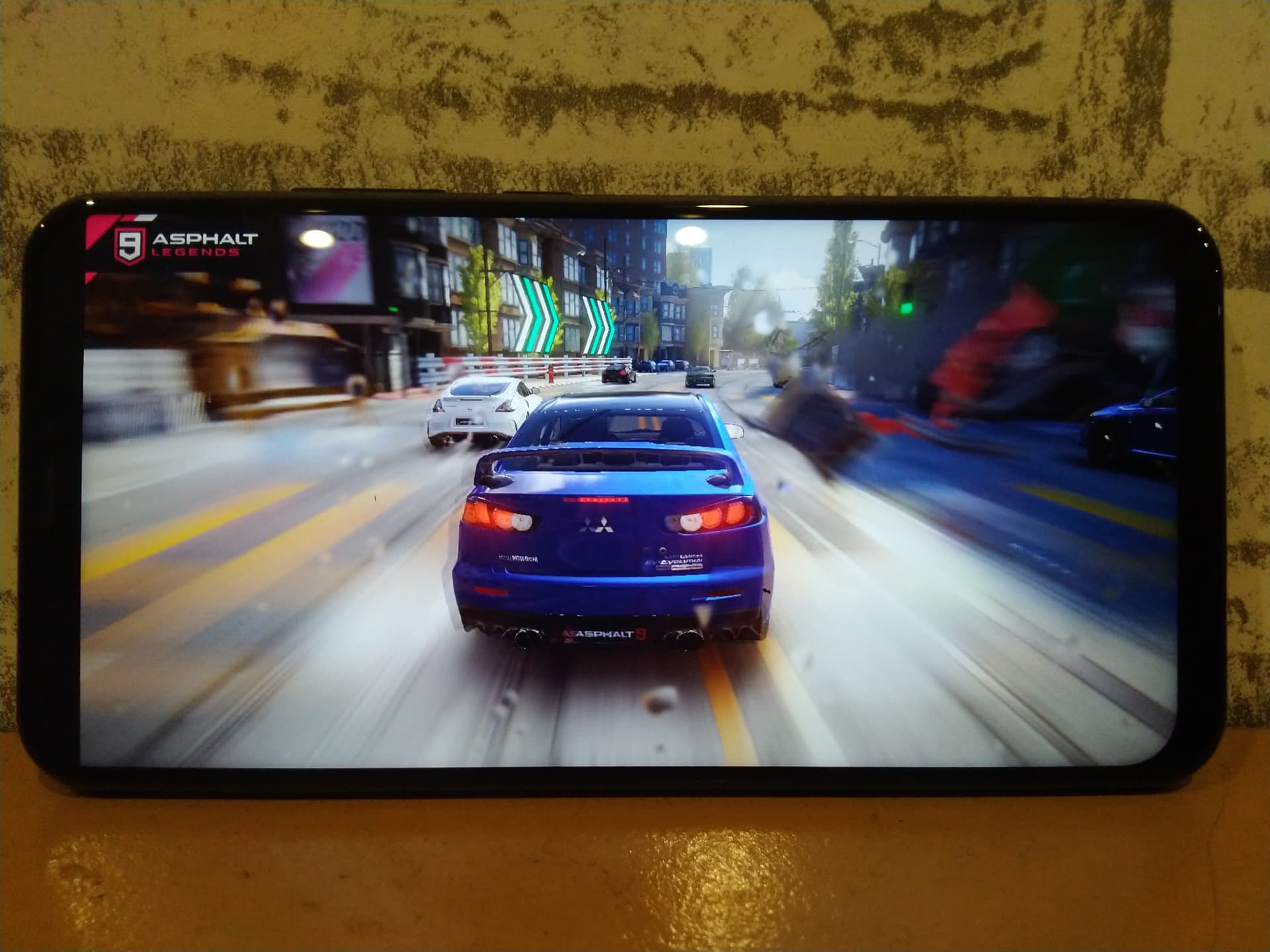 asus zenfone 5z buat main game