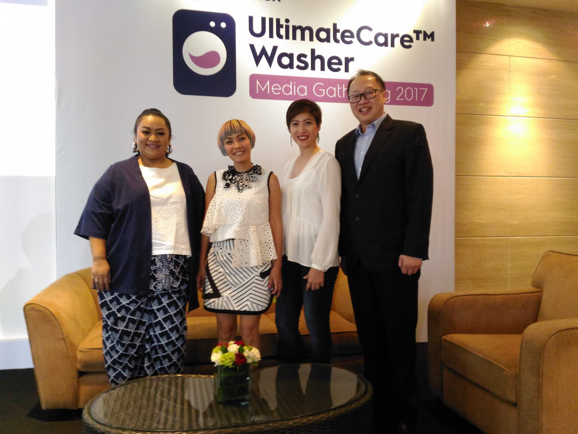 mesin cuci ultimateCare Electrolux