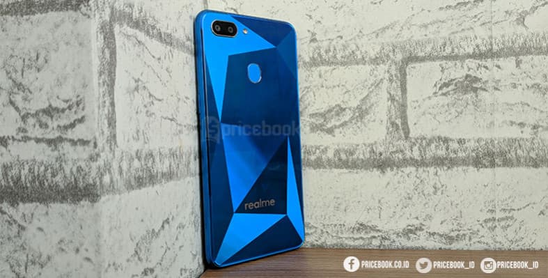 Realme 2