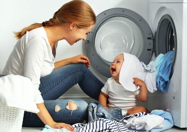 cara mencuci pakaian bayi