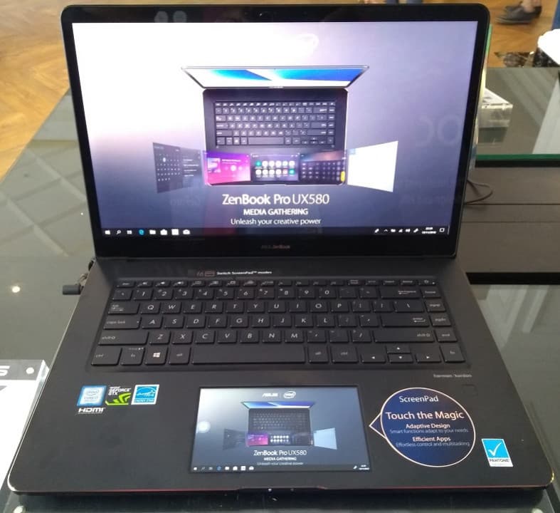 Asus Zenbook Pro 15 UX580