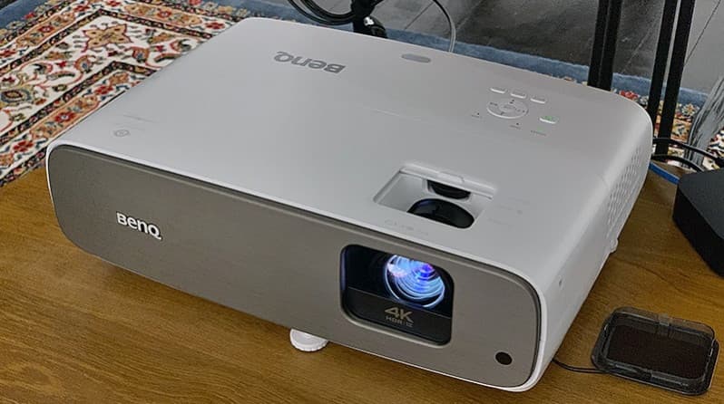 benq w2700