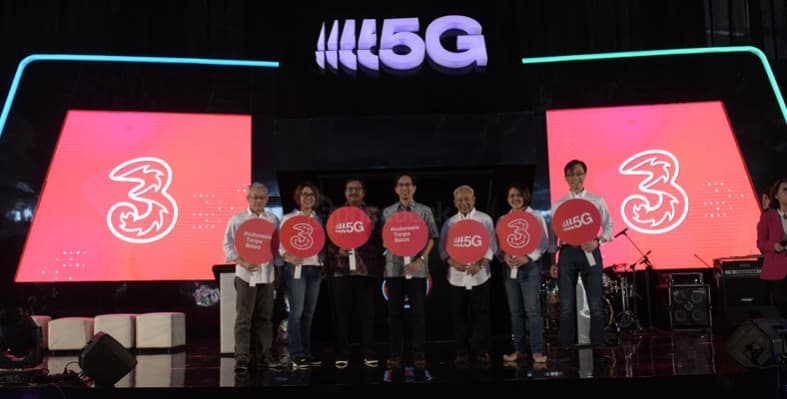 Tri 5G
