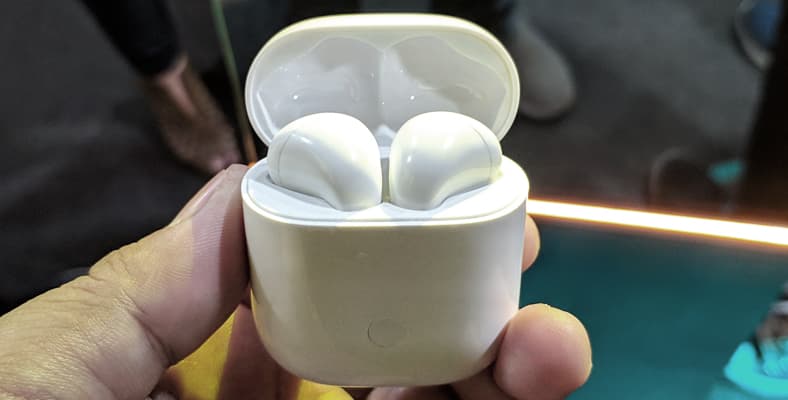 wireless charging realme buds air