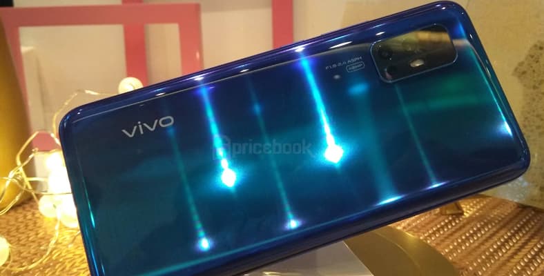 performa vivo v19