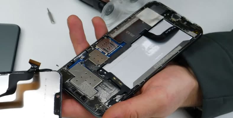 Cara Membedakan iPhone 11 Pro Max HDC