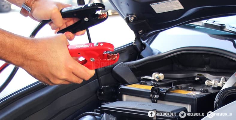 pertolongan pertama mobil mogok