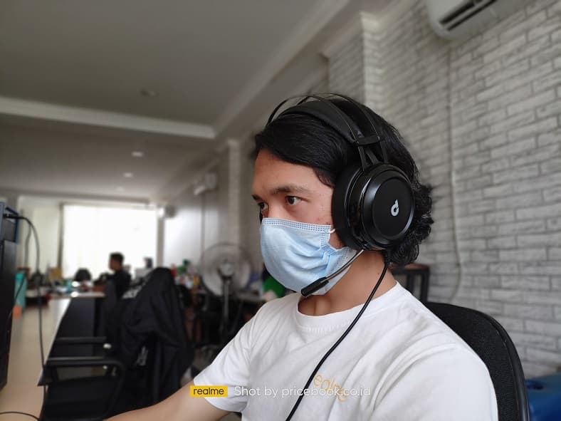 hasil foto realme 8
