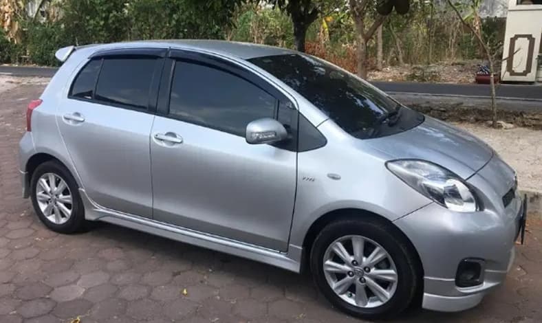 Toyota Yaris 2013