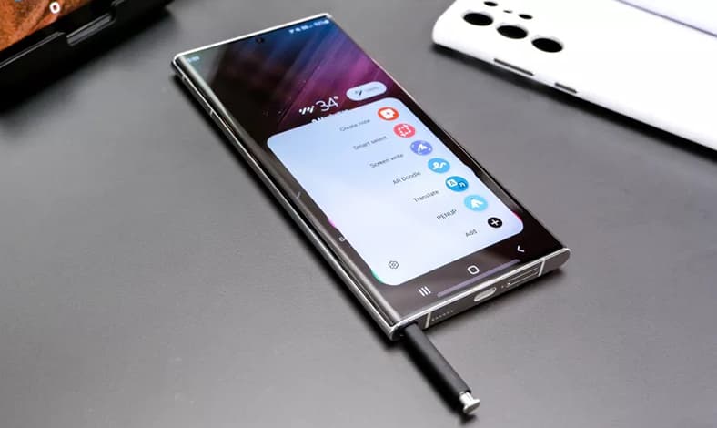 Samsung Galaxy S22 Ultra VS iPhone 13 Pro Max