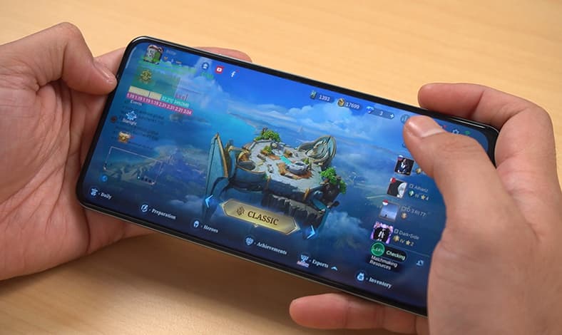 Review Poco F4