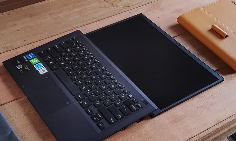 Asus ExpertBook B1 (B1400)