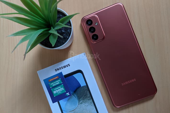 10 Hp Samsung M series Terbaru di 2022