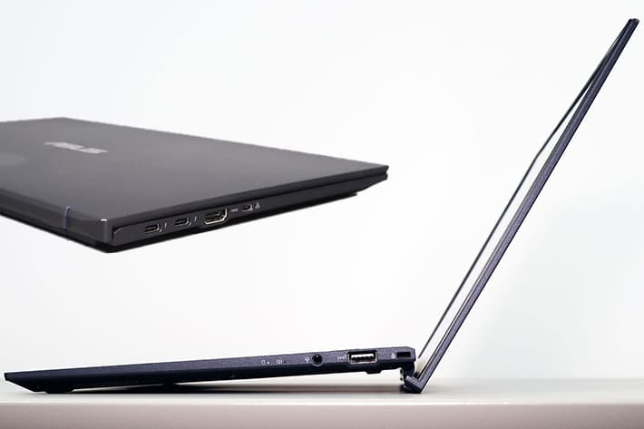 Asus ExpertBook B9 (B9400)