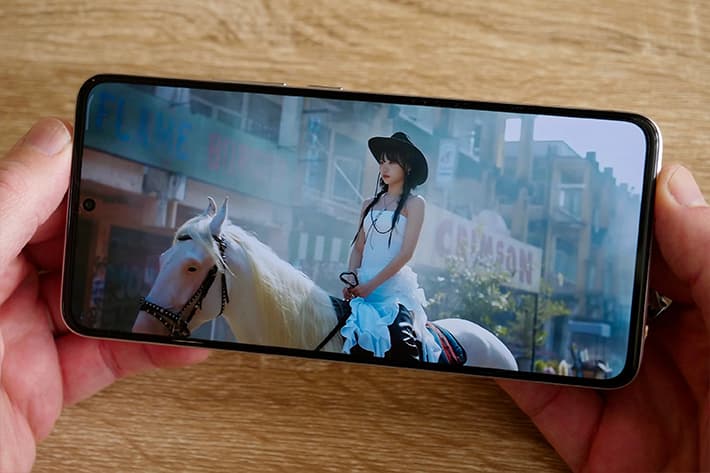 POCO F5
