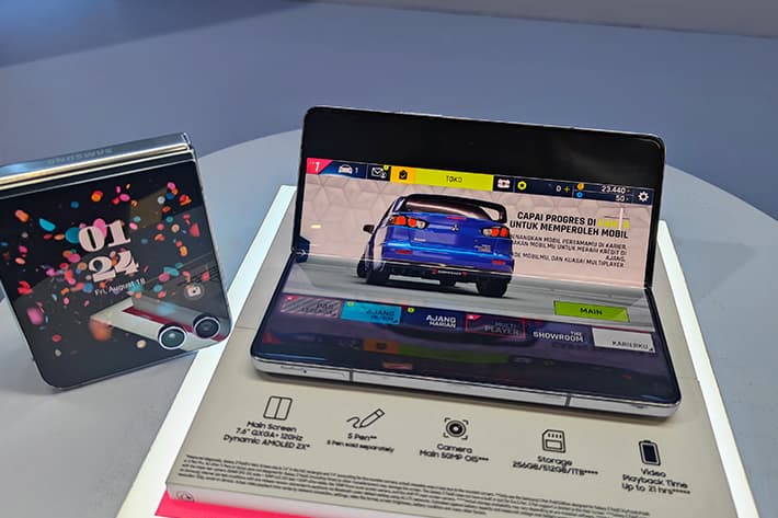 fitur multitasking galaxy z fold5
