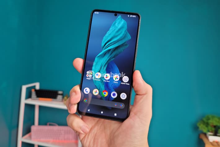 harga sharp aquos r7s