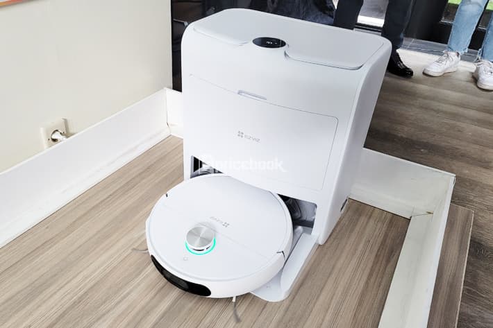harga smart vacuum ezviz