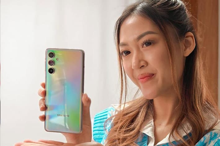 Samsung Galaxy M54 5G