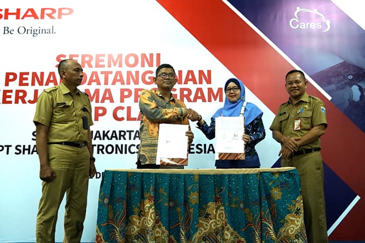Dukung Program Revitalisasi SMK, Sharp Class Sambangi SMKN 29 Jakarta-0