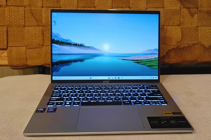 Acer Swift Go 14 AI