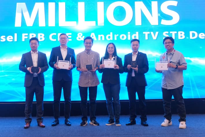 ZTE dan Telkomsel Sukses Distribusikan 2 Juta STB dan 1 Juta Modem CPE
