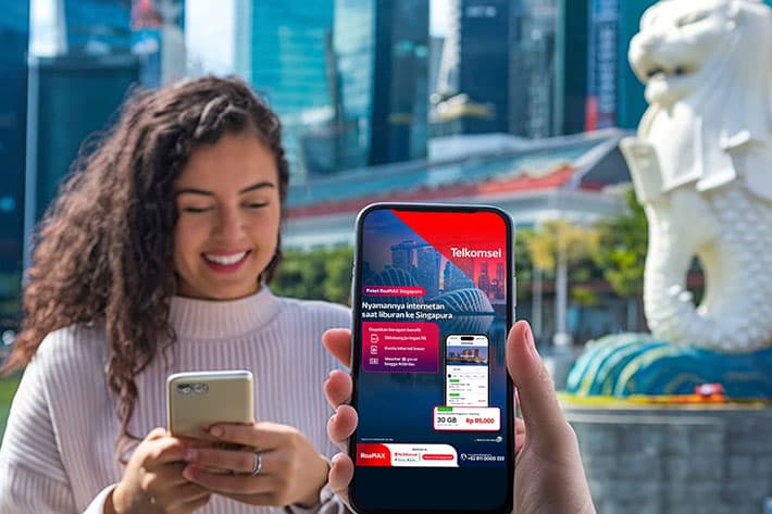 Telkomsel dan Gojek Hadirkan Paket RoaMAX dan Kupon Diskon GoCar di Singapura