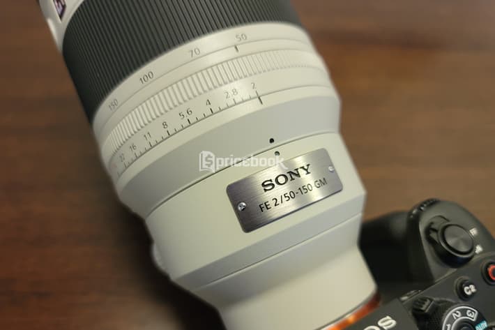 lensa sony terbaru