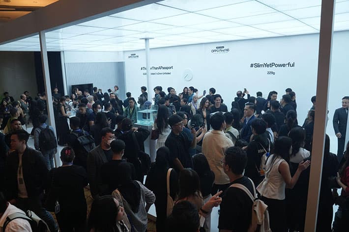 OPPO Find N5 dan BYD Denza Inden