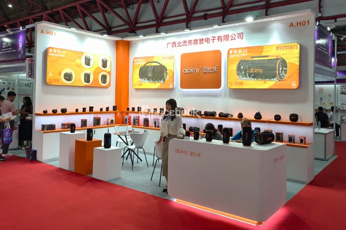 pameran elektronik dan teknologi