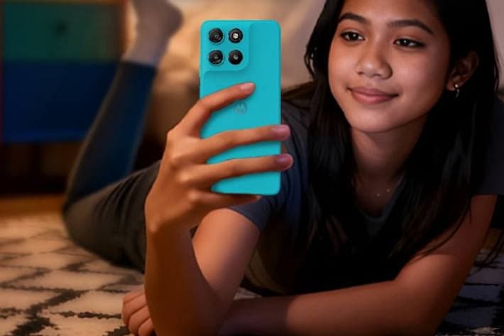 Motorola 2026: Revolusi Layar Lipat Razr, Performa Murni Seri Edge, Dan Keunikan Moto Mods-4