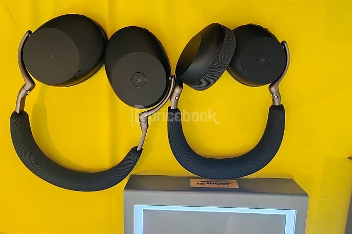 review Jabra Evolve3 85