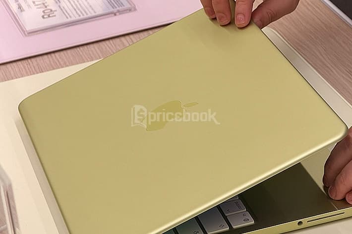 Mulai 9 Jutaan, iBox Resmikan MacBook Neo di Indonesia-1